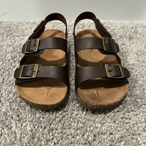Old Navy buckle sandals size 8